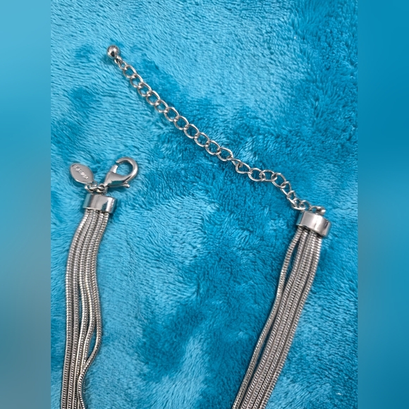 Chico's Short Silver-Tone Circlet Pendant Necklace - Picture 5 of 8